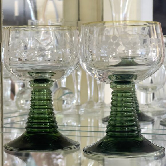 Roemer Vintage Beehive Green Stem Glasses Set of 2 Etched Grapevine Barware 4 oz - Picture 8 of 10